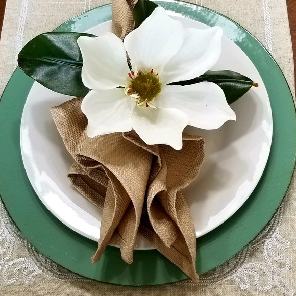 Meet your Posher, Roselyn - Picture 1 of 1